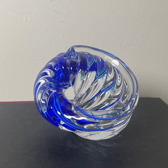 Schmidt Rhea Ocean Wave Spiral Twist Art Glass Paperweight Signed - Picture 2 of 12
